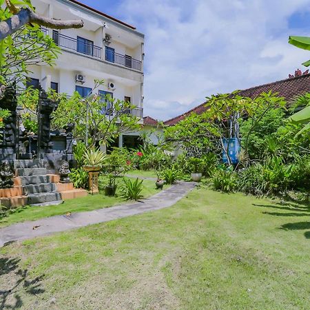 Oyo 4012 Ari Beach Inn Kuta Lombok Zewnętrze zdjęcie