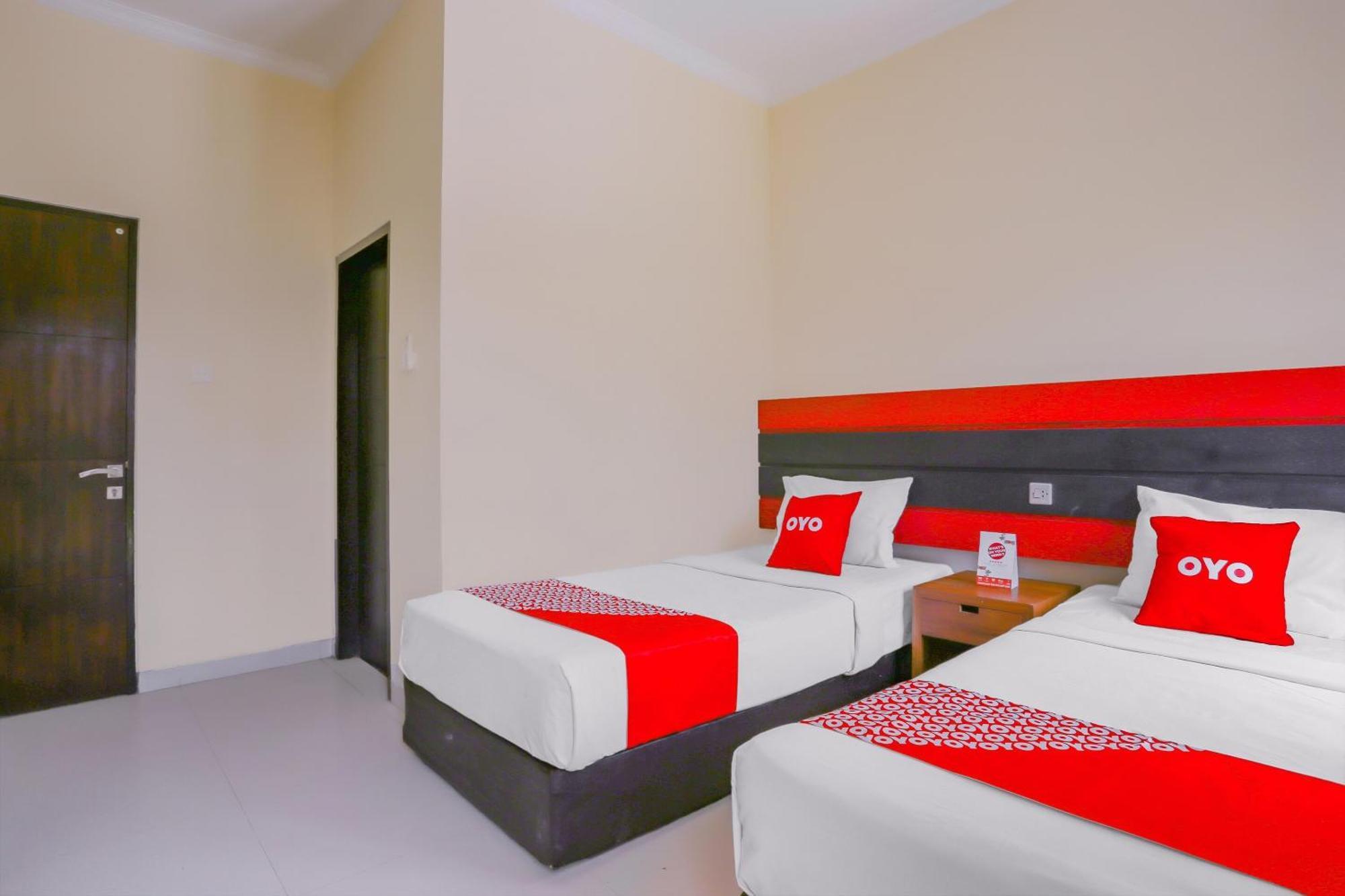 Oyo 4012 Ari Beach Inn Kuta Lombok Zewnętrze zdjęcie